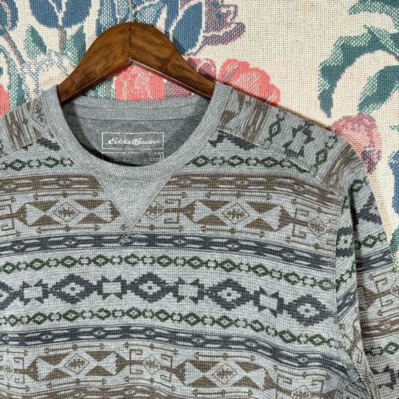 Eddie Bauer Men's Knit Aztec Pullover Sweater Gray Size Large - Picture 3 of 9